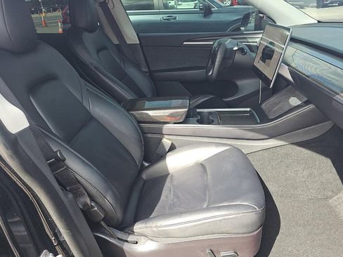 Used 2022 Tesla Model Y Performance image 13