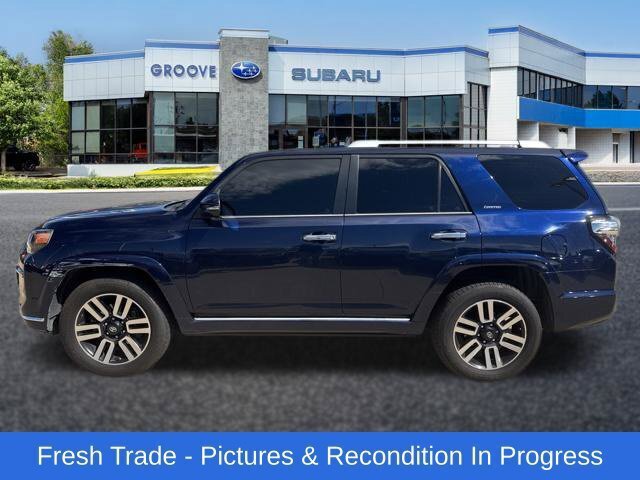 Used 2019 Toyota 4Runner Limited AWD/4WD image 2
