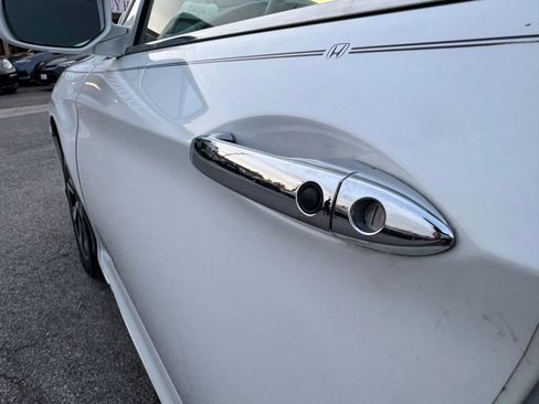 Used 2017 Honda Accord EX-L image 28