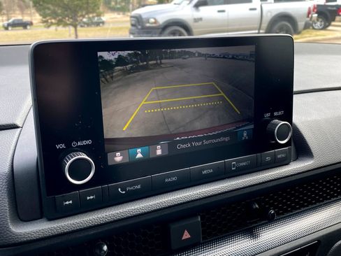 Used 2024 Honda CR-V EX image 16