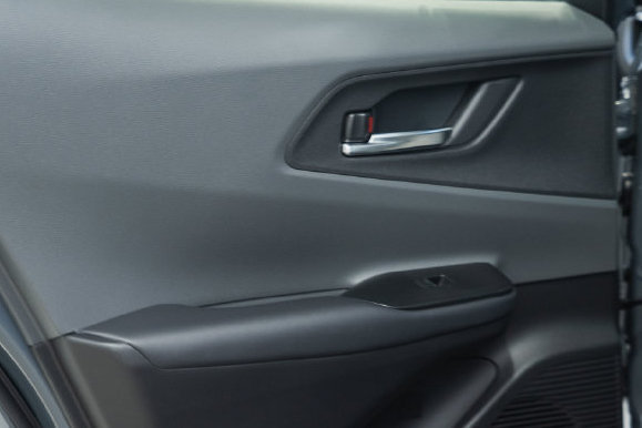 New 2027 Toyota Prius XLE AWD/4WD image 37