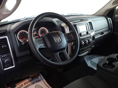 Used 2015 RAM 1500 Classic SLT RWD image 14