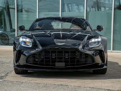 New 2025 Aston Martin V8 Vantage Coupe image 6