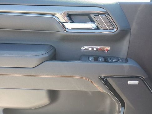 New 2026 GMC Sierra 1500 AT4 w/ AT4 Premium Package AWD/4WD image 17