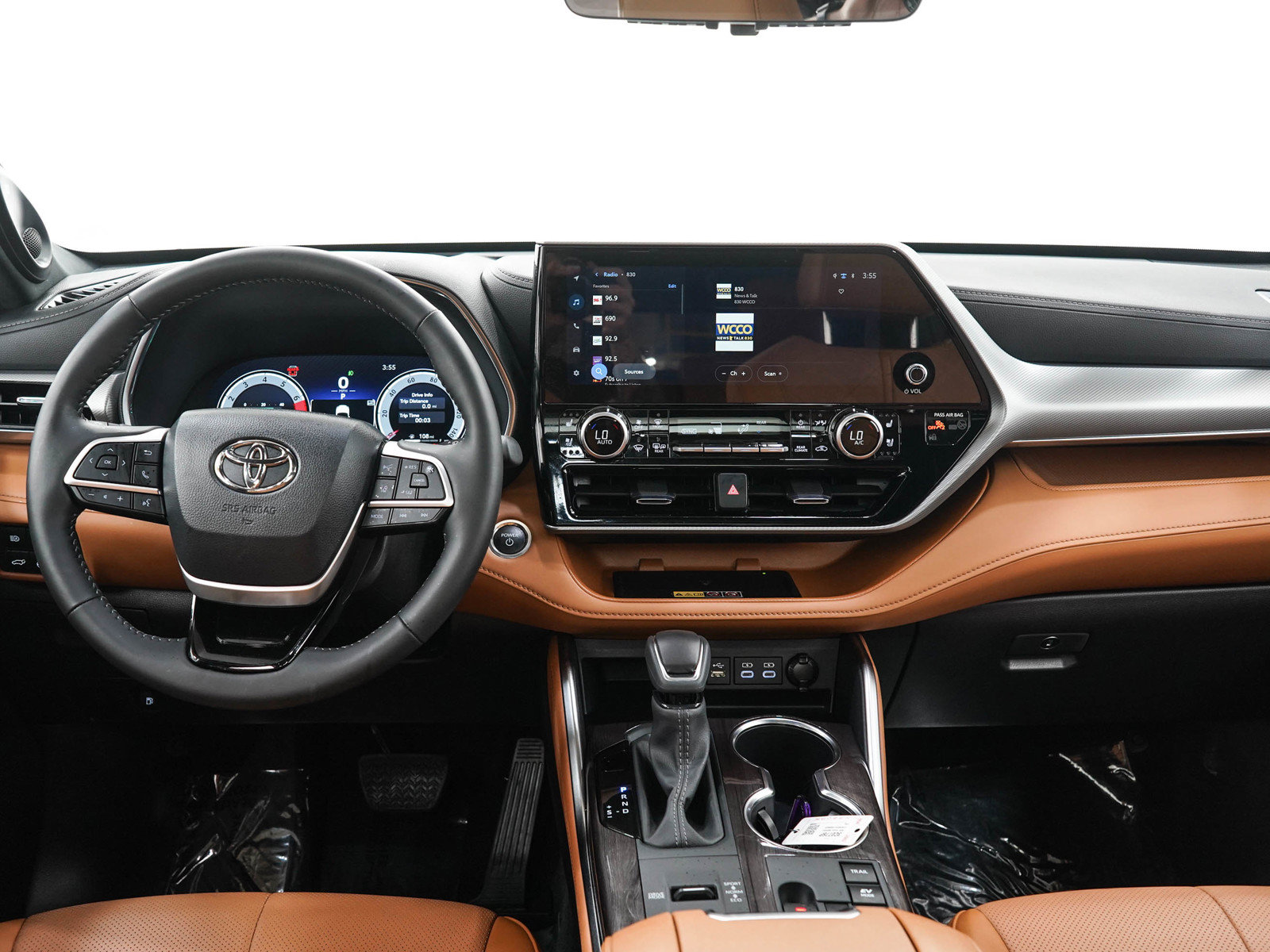 Used 2026 Toyota Highlander Platinum AWD/4WD image 18