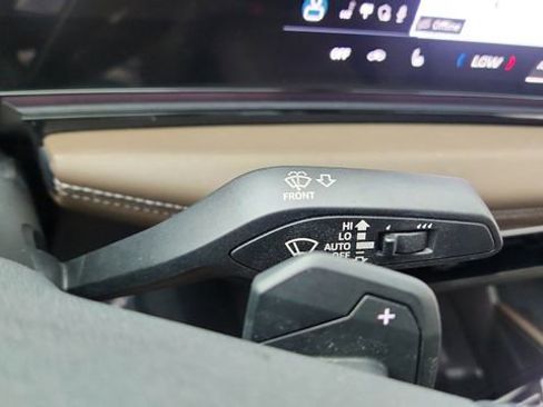 Used 2025 Audi A6 e-tron Premium w/ Convenience Package image 41