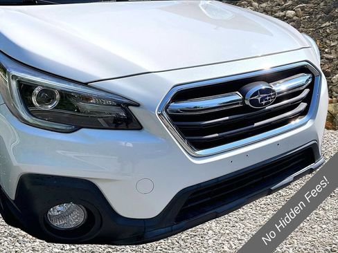 Used 2018 Subaru Outback 2.5i Limited AWD/4WD image 25