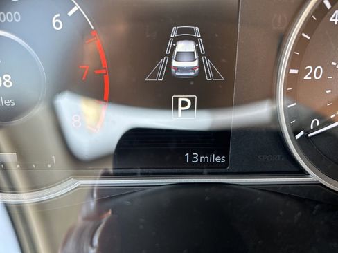 New 2025 Nissan Versa SV image 18