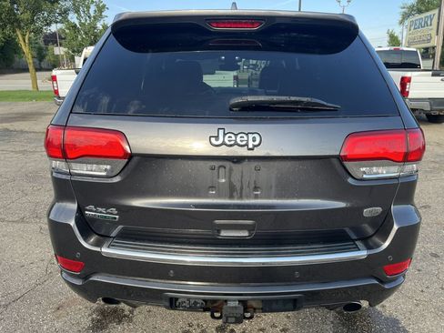 Used 2018 Jeep Grand Cherokee Overland AWD/4WD image 7