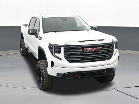 Used 2022 GMC Sierra 1500 AT4 image 69