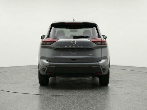 Used 2025 Nissan Rogue SV AWD/4WD image 7
