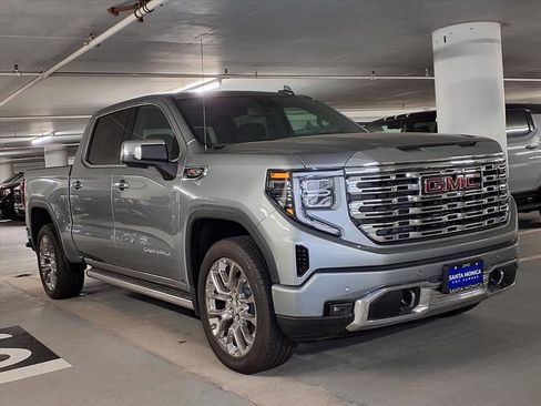 New 2025 GMC Sierra 1500 Denali image 3