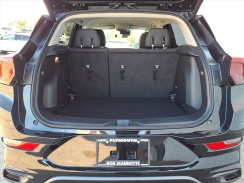 Used 2025 Buick Encore GX Sport Touring w/ Comfort Package image 9