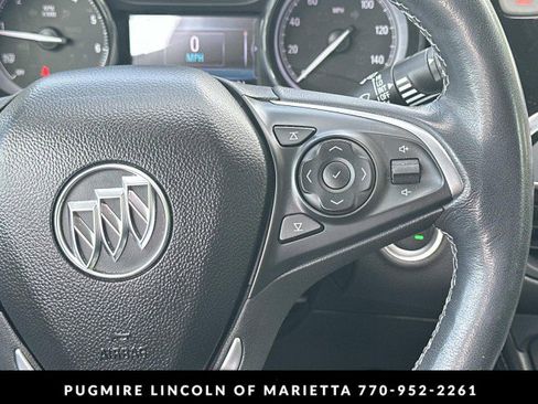 Used 2020 Buick Envision Essence w/ Experience Buick Package FWD image 27