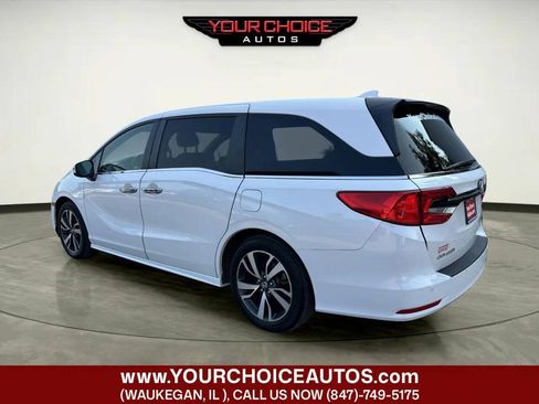 Used 2021 Honda Odyssey Touring image 3
