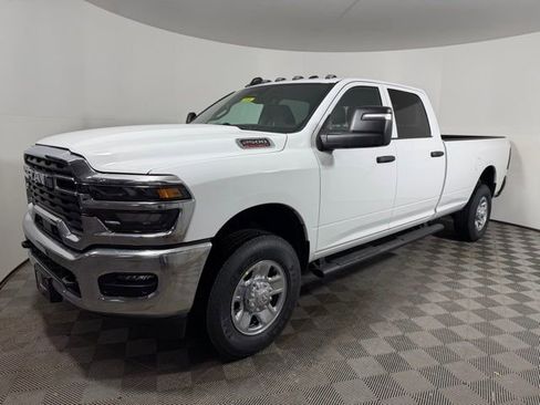 New 2026 RAM 2500 Tradesman image 3