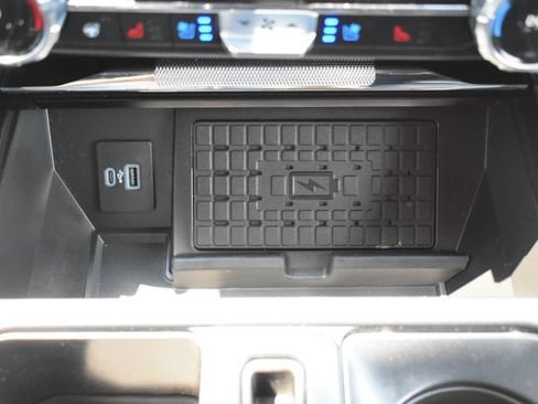 Used 2023 Ford F150 Lariat w/ Equipment Group 502A High AWD/4WD image 40