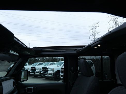 New 2026 Jeep Wrangler Sport S image 17