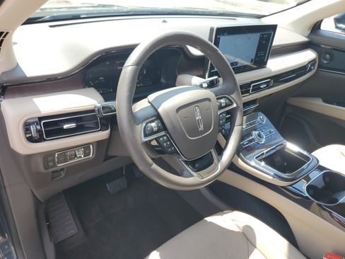 Certified 2023 Lincoln Nautilus Reserve w/ Equipment Group 201A AWD/4WD image 13