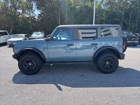 Used 2023 Ford Bronco Wildtrak image 3