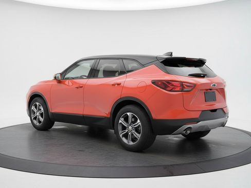 Used 2025 Chevrolet Blazer LT FWD image 6