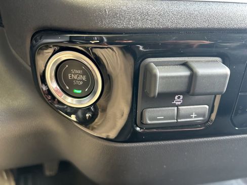 Used 2026 GMC Sierra 1500 Elevation AWD/4WD image 17