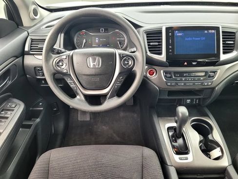 Used 2017 Honda Pilot EX image 13