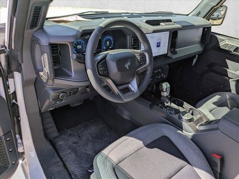New 2025 Ford Bronco Big Bend AWD/4WD image 3