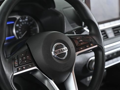 Used 2019 Nissan Altima 2.5 S image 12