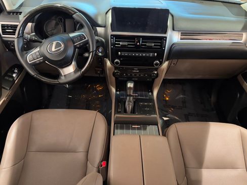 Used 2023 Lexus GX 460 Premium image 14