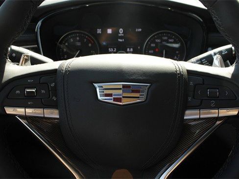 New 2025 Cadillac XT6 Sport w/ Platinum Package image 13