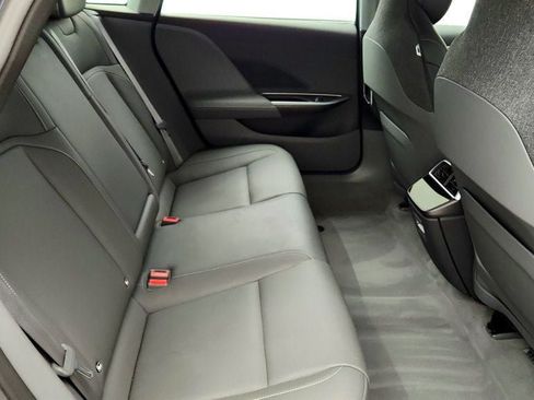 Used 2025 Lucid Air Touring AWD/4WD image 24