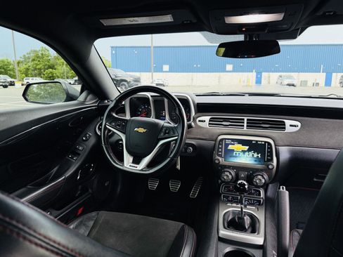 Used 2015 Chevrolet Camaro ZL1 image 28