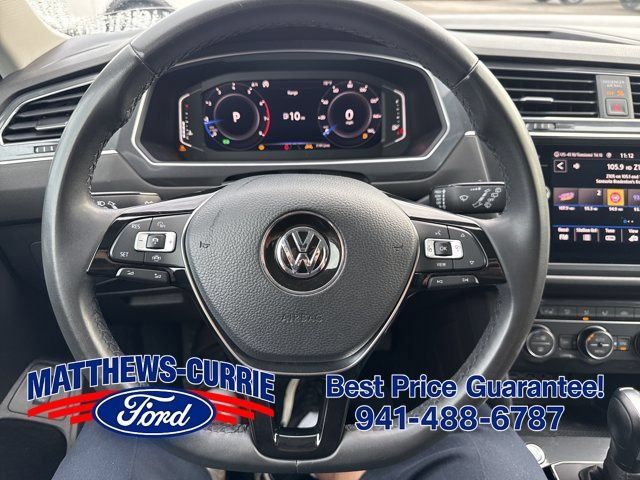Used 2020 Volkswagen Tiguan SEL FWD image 16