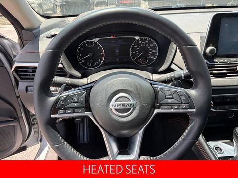 Used 2020 Nissan Altima 2.5 SR w/ Premium Package FWD image 14