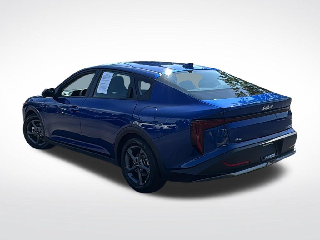 Used 2025 Kia K4 FWD image 5