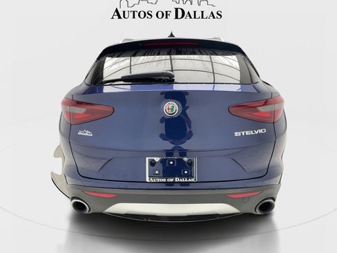 Used 2021 Alfa Romeo Stelvio Sprint w/ Sun & Sound Package RWD image 9
