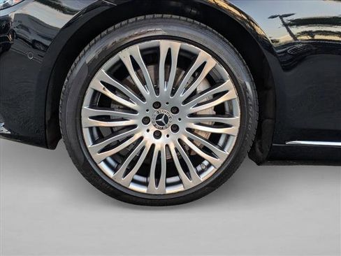 Used 2019 Mercedes-Benz S 560 Sedan image 25