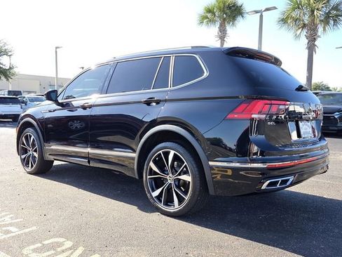 Used 2024 Volkswagen Tiguan SEL R-Line AWD/4WD image 4