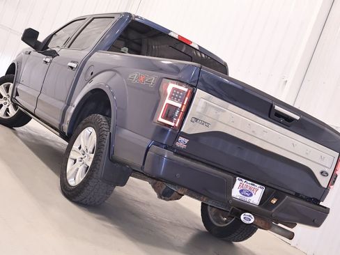 Used 2016 Ford F150 Platinum w/ Equipment Group 701A Luxury AWD/4WD image 44