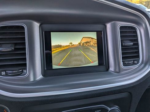 Used 2022 Dodge Charger SXT w/ Leather Interior Group image 26