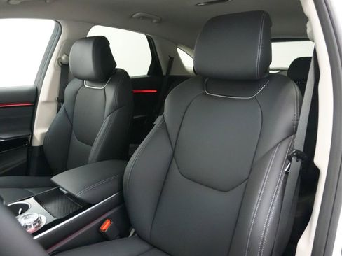 New 2026 Genesis GV70 2.5T image 26