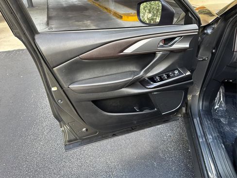 Used 2017 MAZDA CX-9 Grand Touring image 21