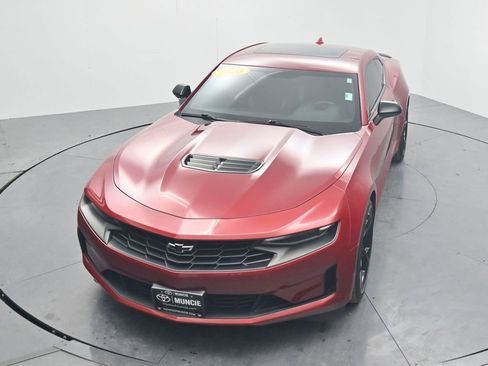 Used 2020 Chevrolet Camaro LT image 57