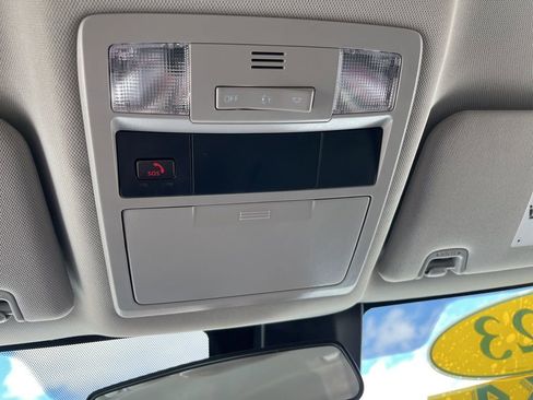 Used 2023 Toyota Tacoma SR image 27