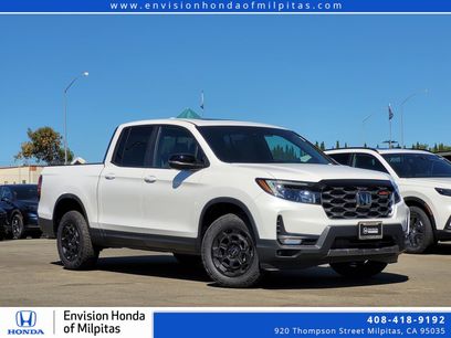 New 2025 Honda Ridgeline TrailSport+