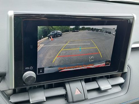 Certified 2023 Toyota RAV4 SE w/ Convenience Package AWD/4WD image 29