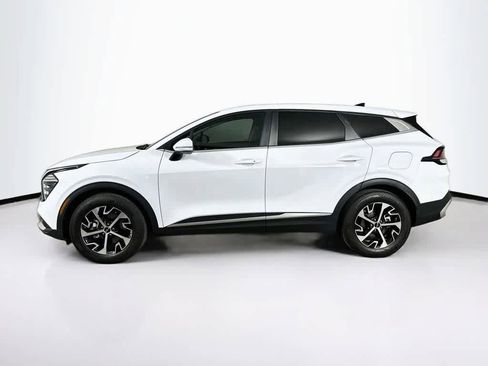 Used 2025 Kia Sportage EX FWD image 3