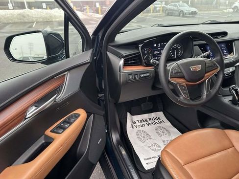 Certified 2024 Cadillac XT5 Premium Luxury w/ Technology Package image 45