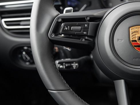 New 2026 Porsche Macan S image 15